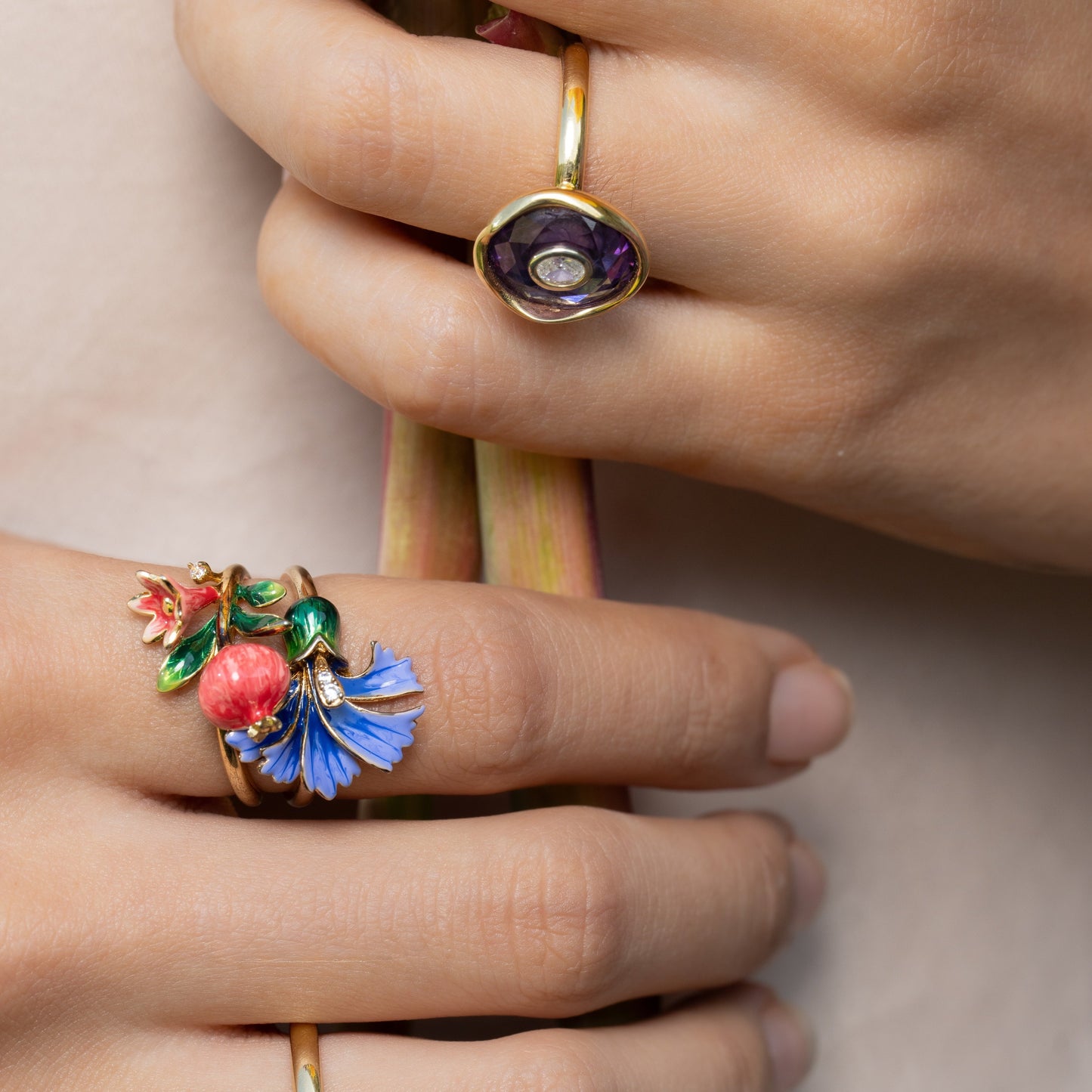The Iris Enamel Ring Soléi