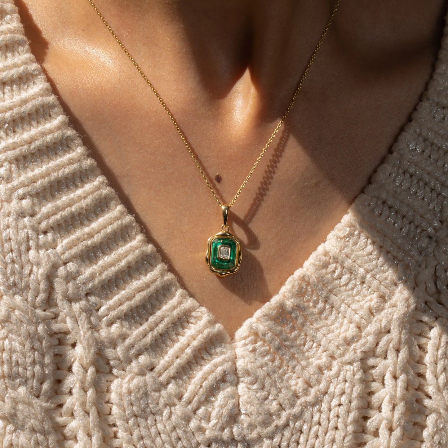 Episode 2: The Emerald Pendant Soléi