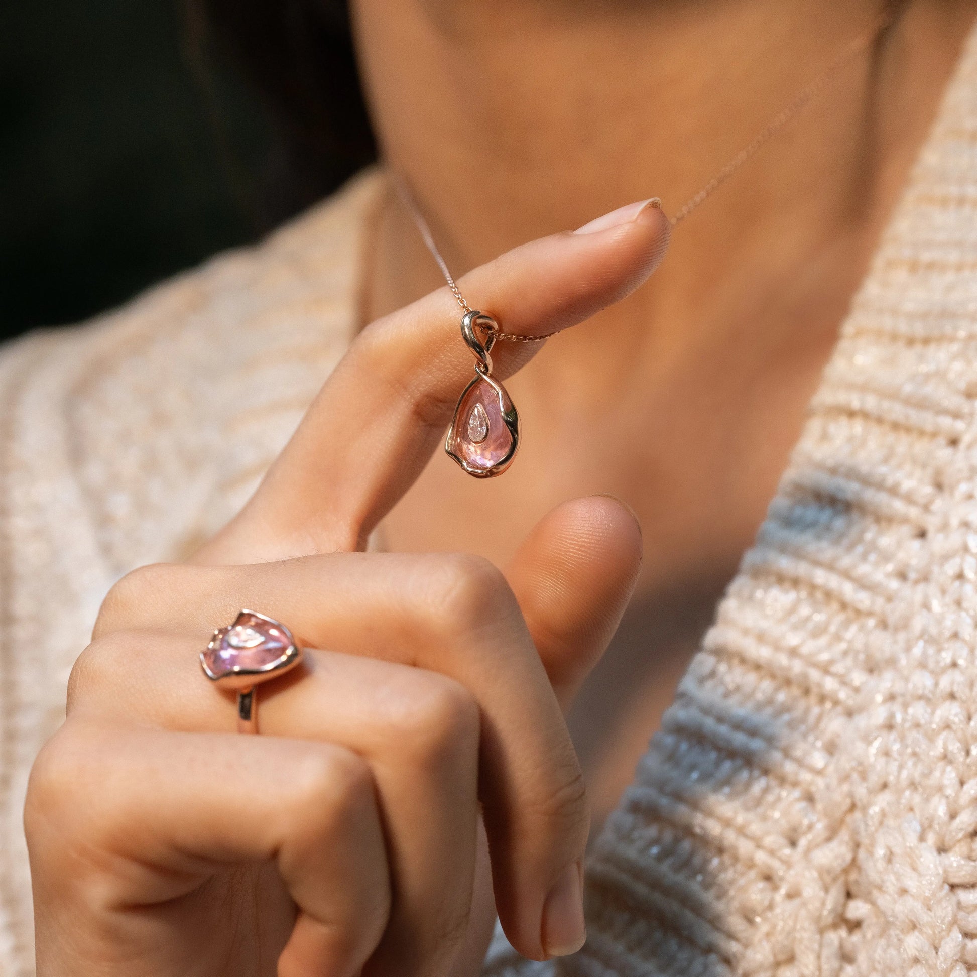 Episode 1: The Pear Pendant Soléi